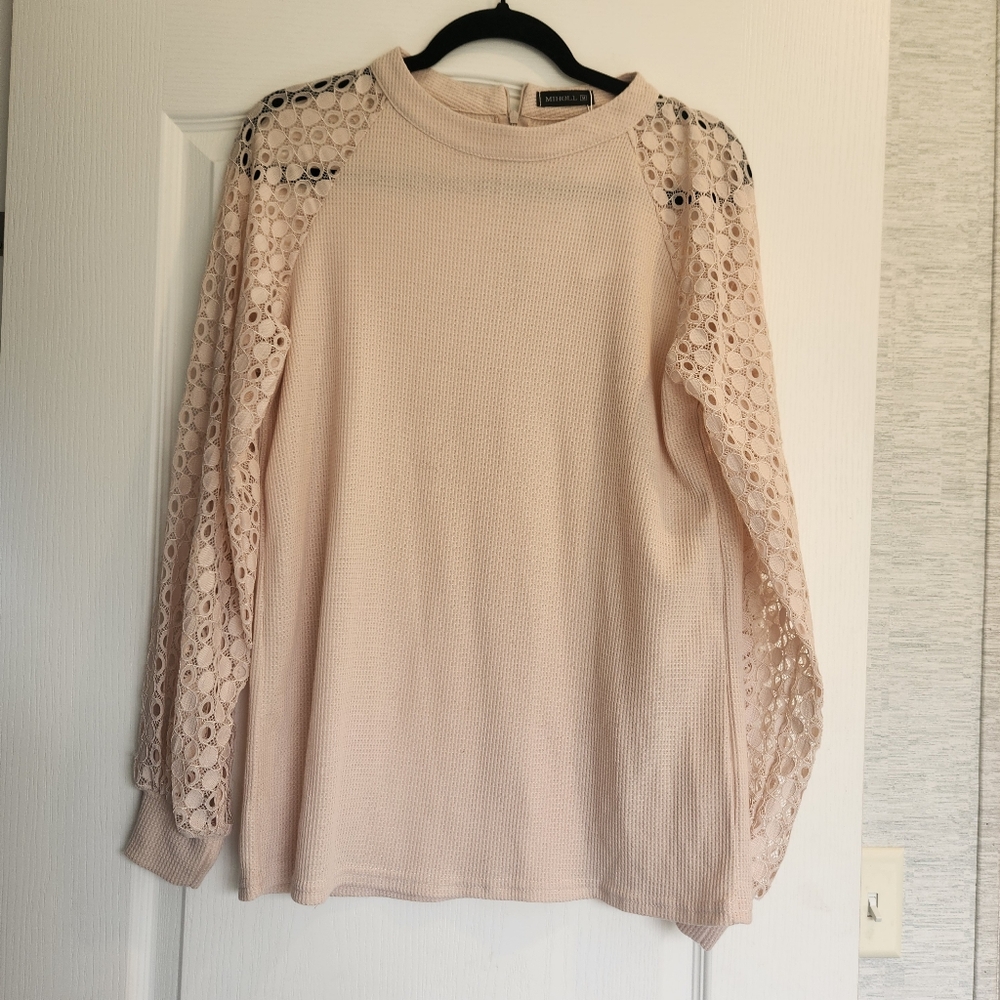 Miholl Elegant Lace Sleeve Women's Top Size M BNWT